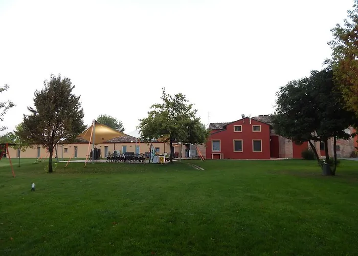 Battibue Lantgård Fiorenzuola dʼArda