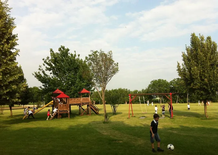 Battibue Vakantieboerderij Fiorenzuola dʼArda