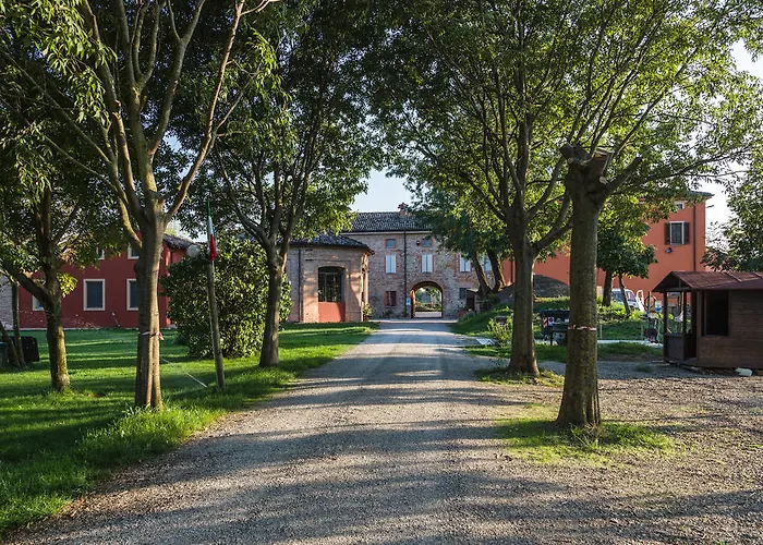 Lantgård Battibue Fiorenzuola dʼArda